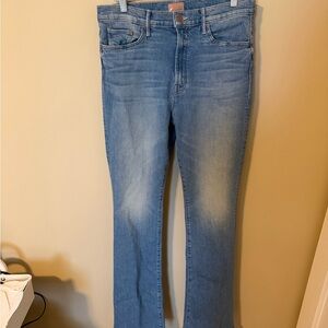 MOTHER The Insider Sneak Fray Jeans – “On The Beat” Wash – Size 31